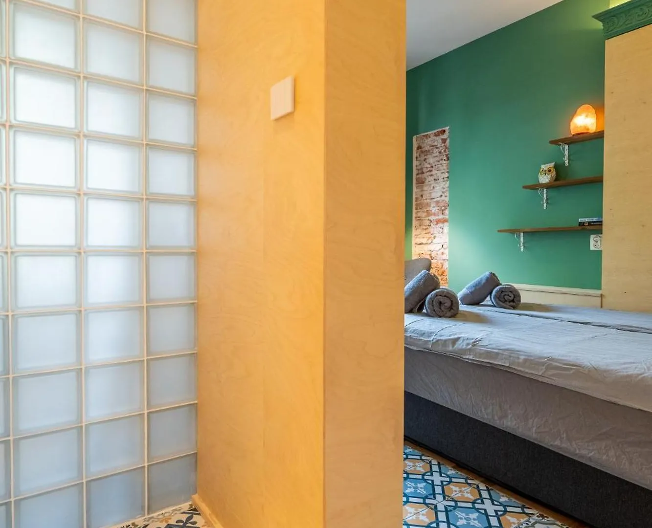 Bijou - 1 Bedroom Apartment Sofia