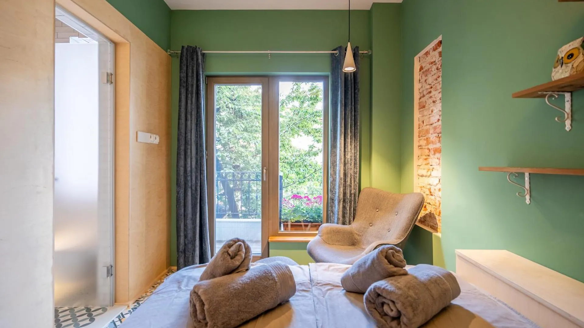 Bijou - 1 Bedroom Apartment Sofia